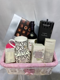 Gifts & Hampers