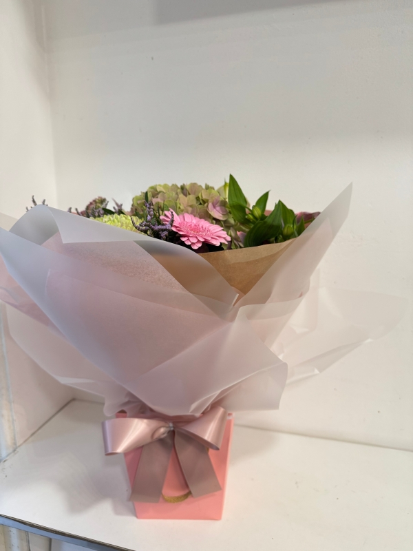 Euro Hydrangea handtied bouquet