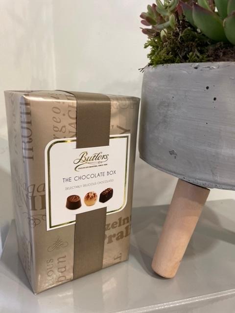 Succulent planted bowl stand with Butlers chocolates 160g