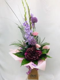 Modern Bouquet front facing