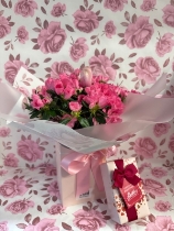 Beautiful Azelia house plant and Butlers chocolates 240gr