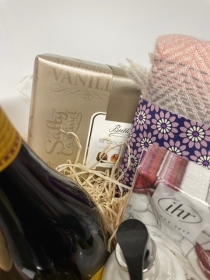 Ladies Luxury Christmas Hamper