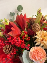Nikos luxury Christmas handtied bouquet in Red and Bronze tones