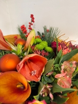 Nikos luxury handtied bouquet in peach and gold tones