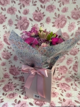 Twister bouquet gift boxed